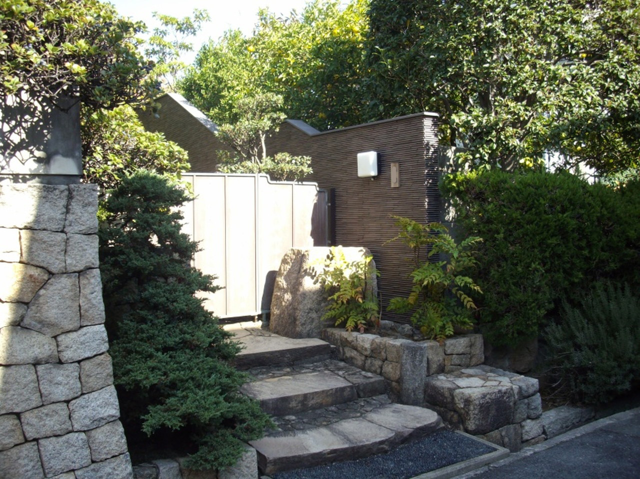 一吉工業株式会社